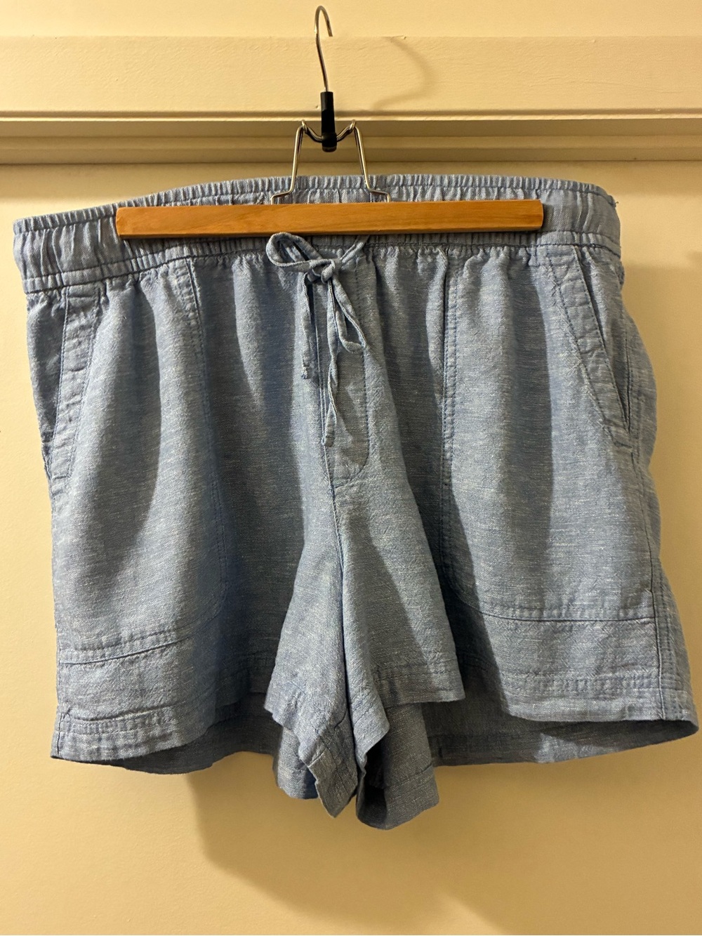 GAP Light Blue Drawstring High-Waist Linen-Blend Shorts